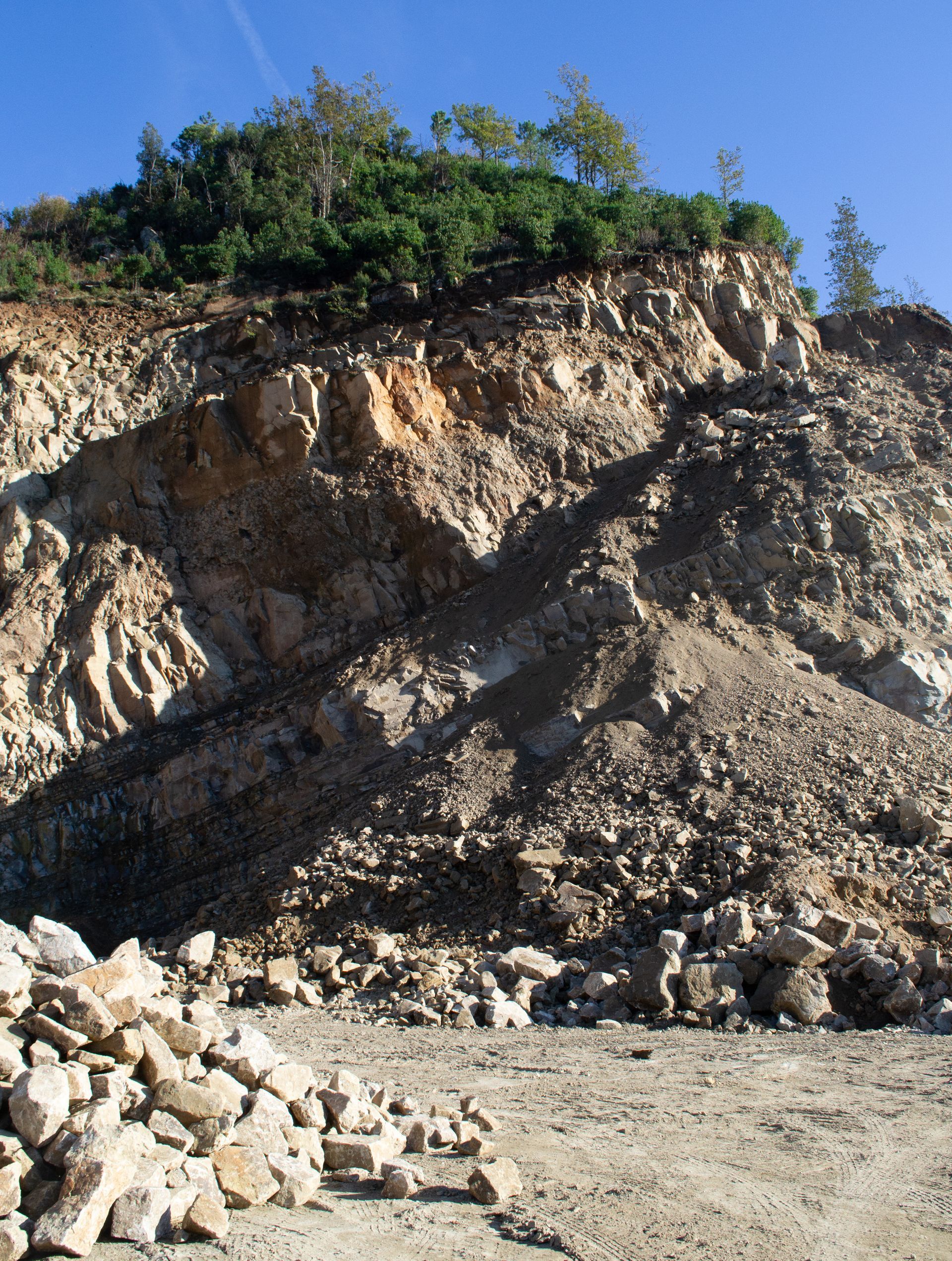 Cava Ronchi - Memola - Beverino