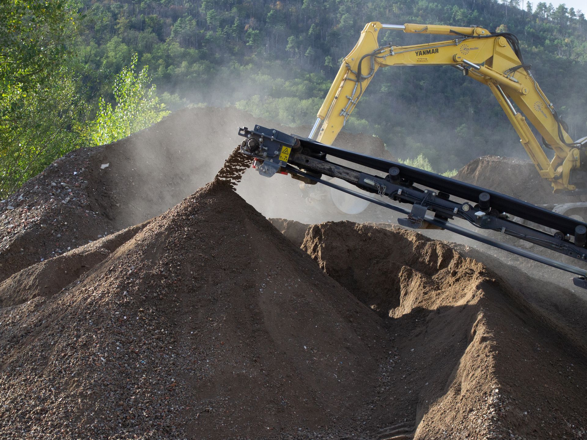Impianto Livelli saa - lavorazione inerti Beverino - La Spezia
