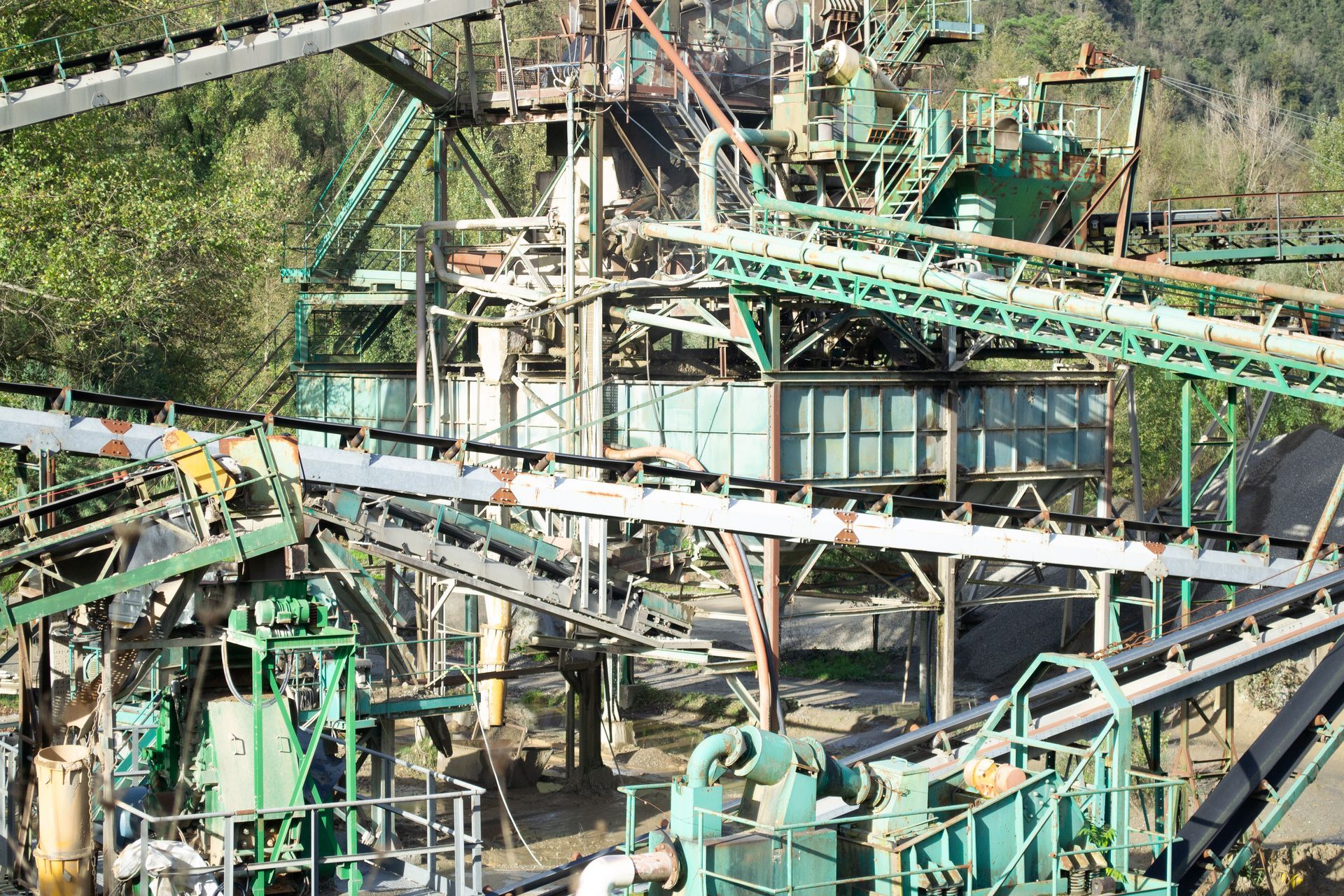 Impianto Livelli saa - lavorazione inerti Beverino - La Spezia