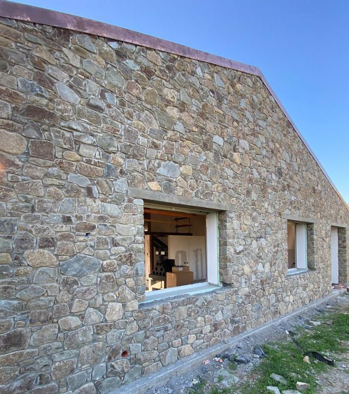 utilizzo pietra arenaria costruzioni edili La Spezia