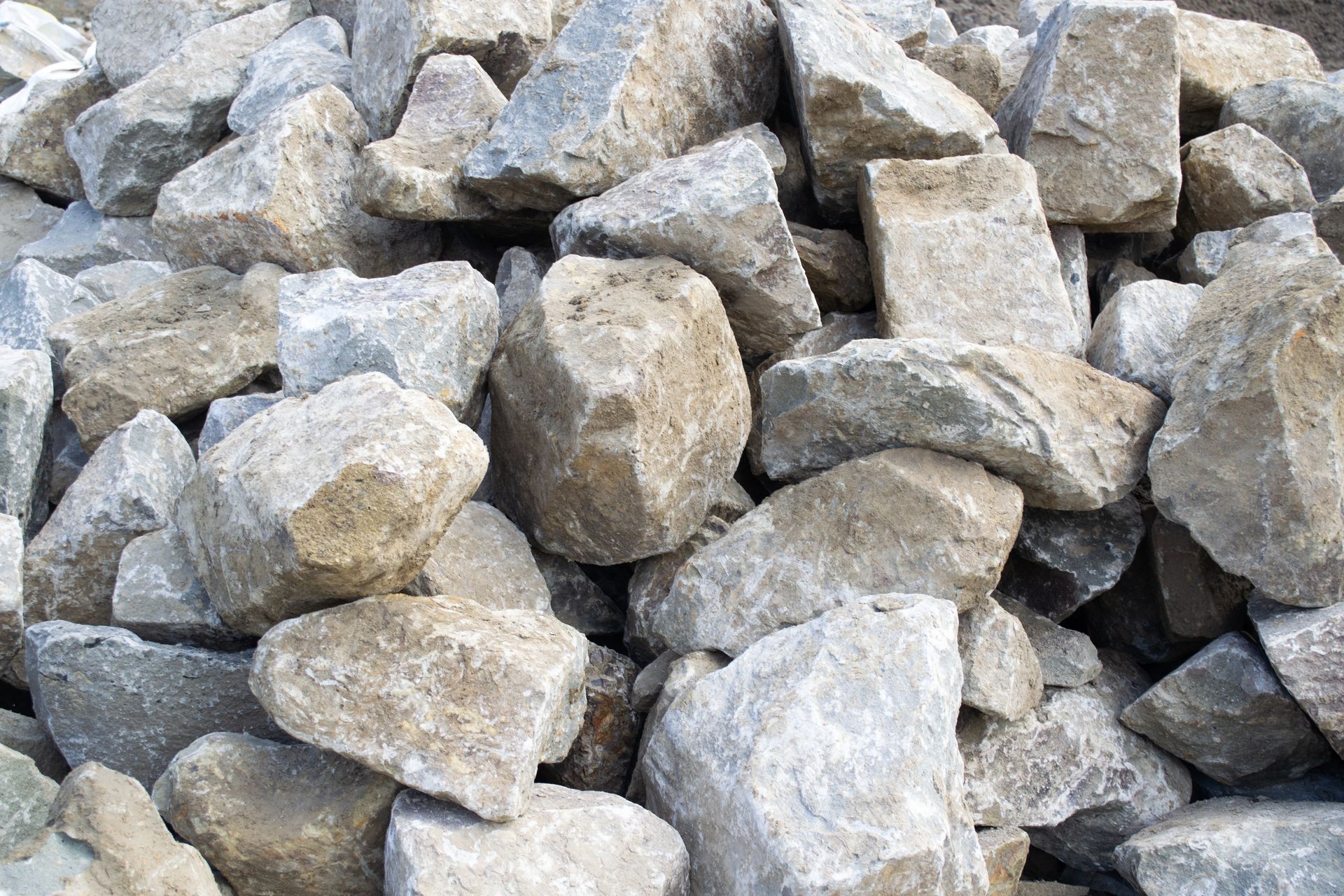 utilizzo pietra arenaria costruzioni edili La Spezia