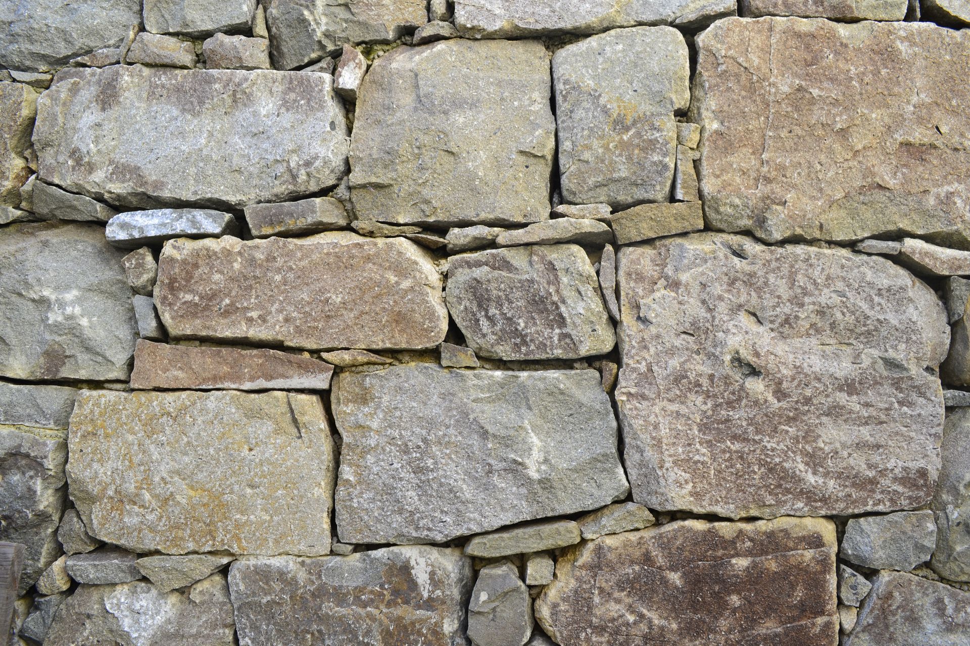 pietre per muri a secco La Spezia