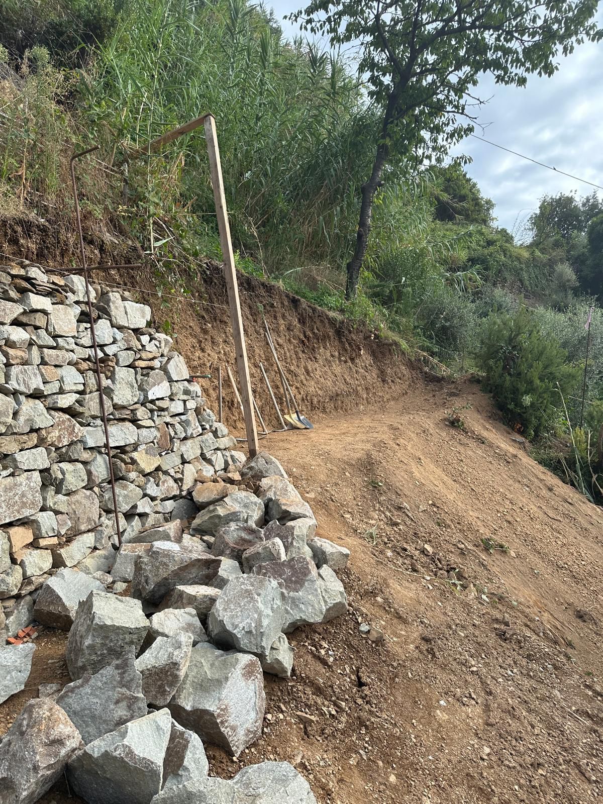 pietre per muri a secco La Spezia