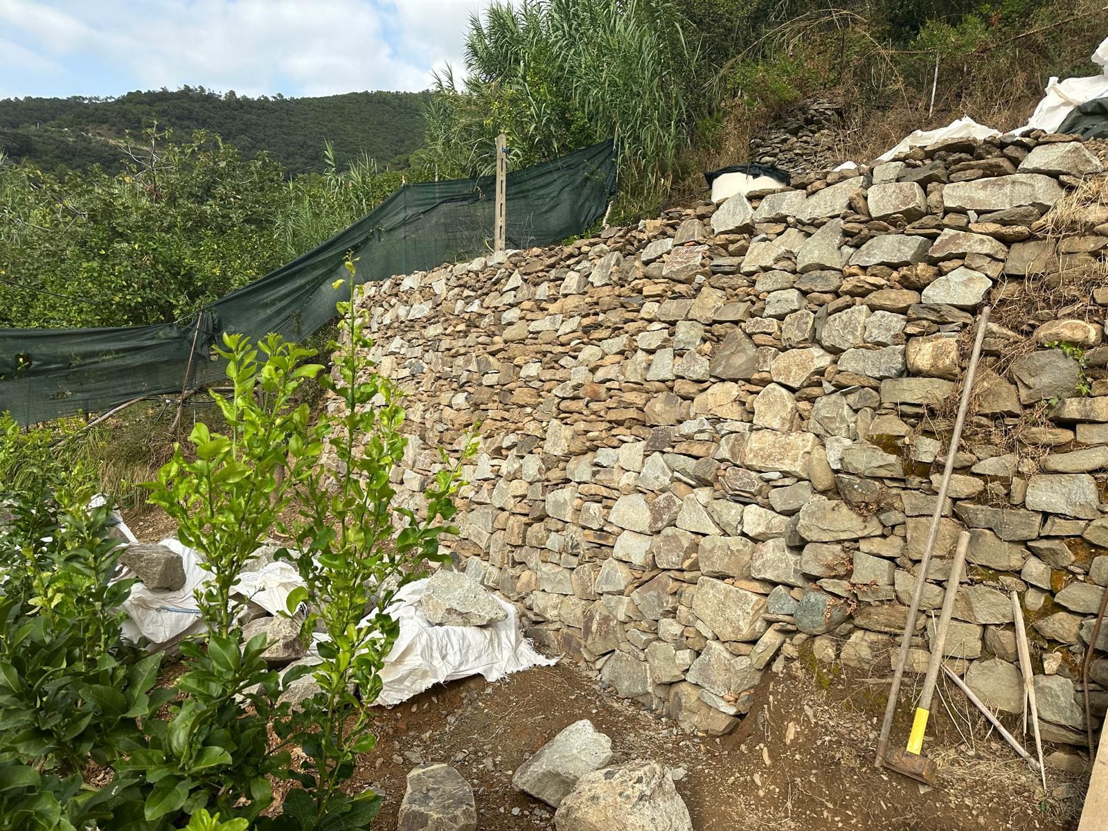 pietre per muri a secco La Spezia