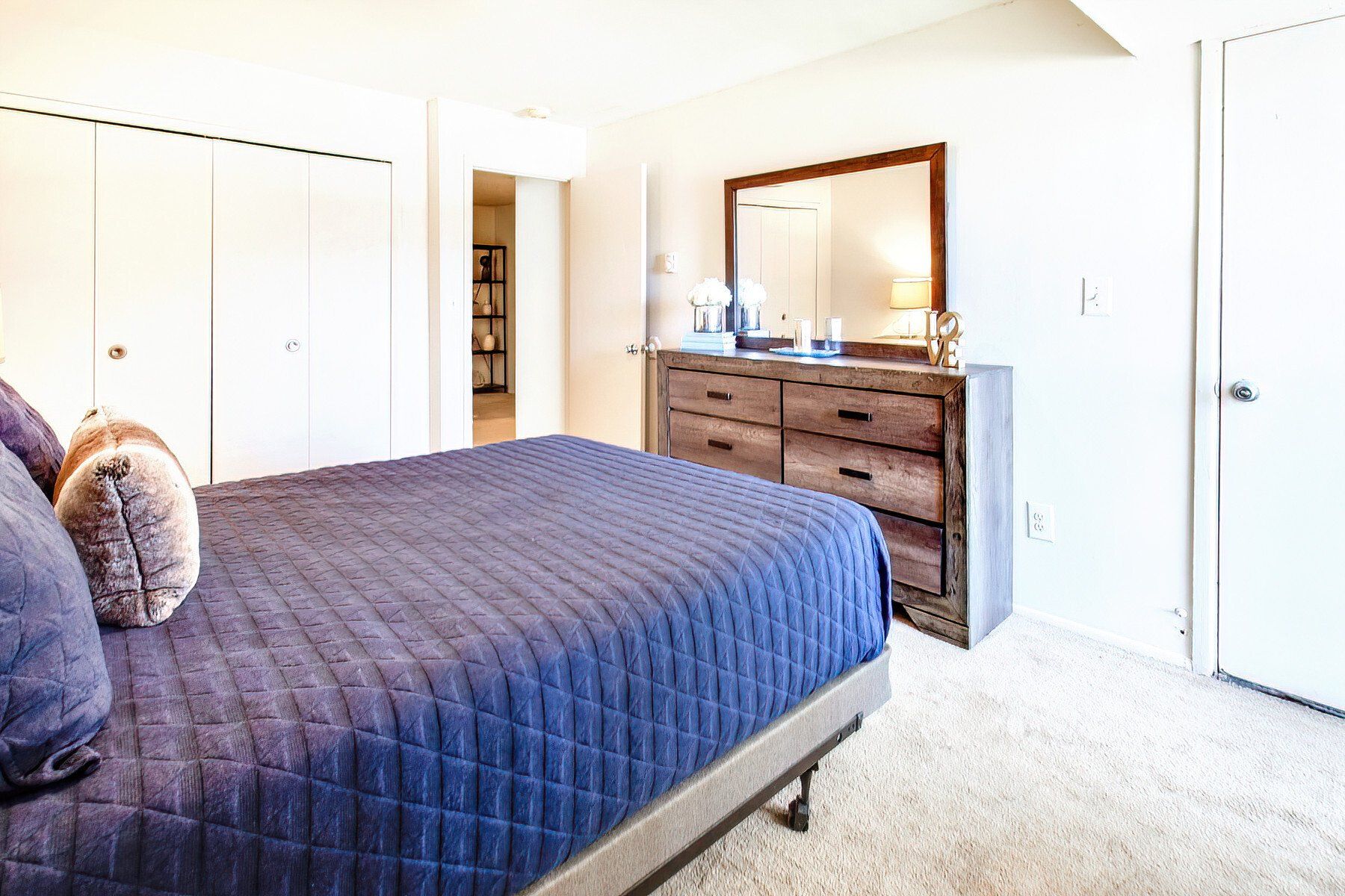 photo gallery image inside