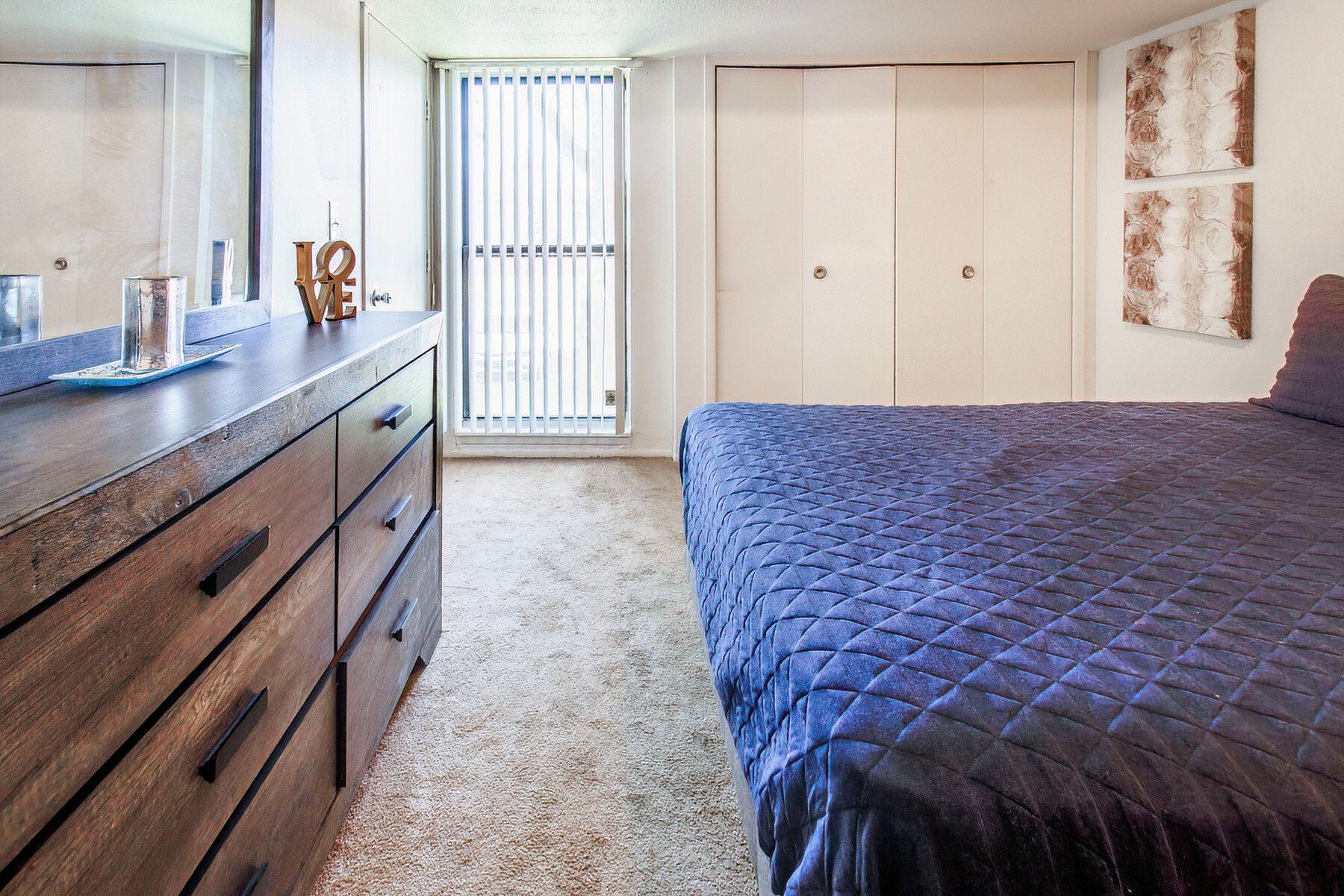 photo gallery image inside