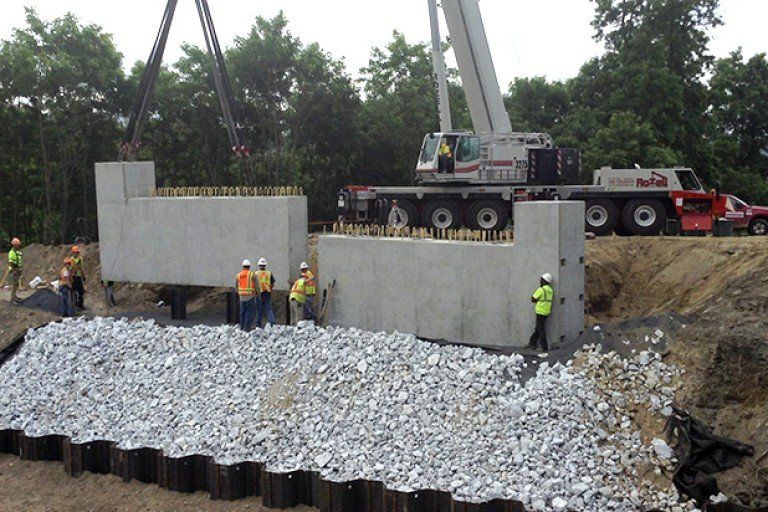 precast-concrete-installation
