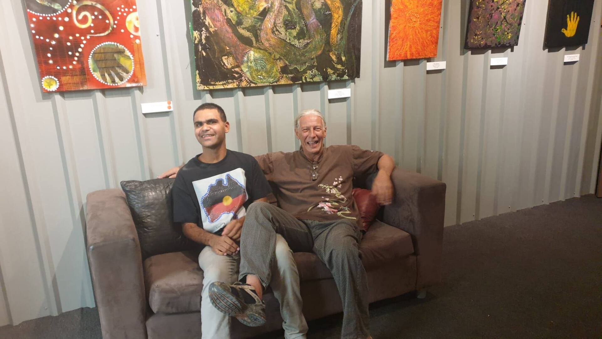 Two Happy Artist — Framing in Shoalhaven, NSW