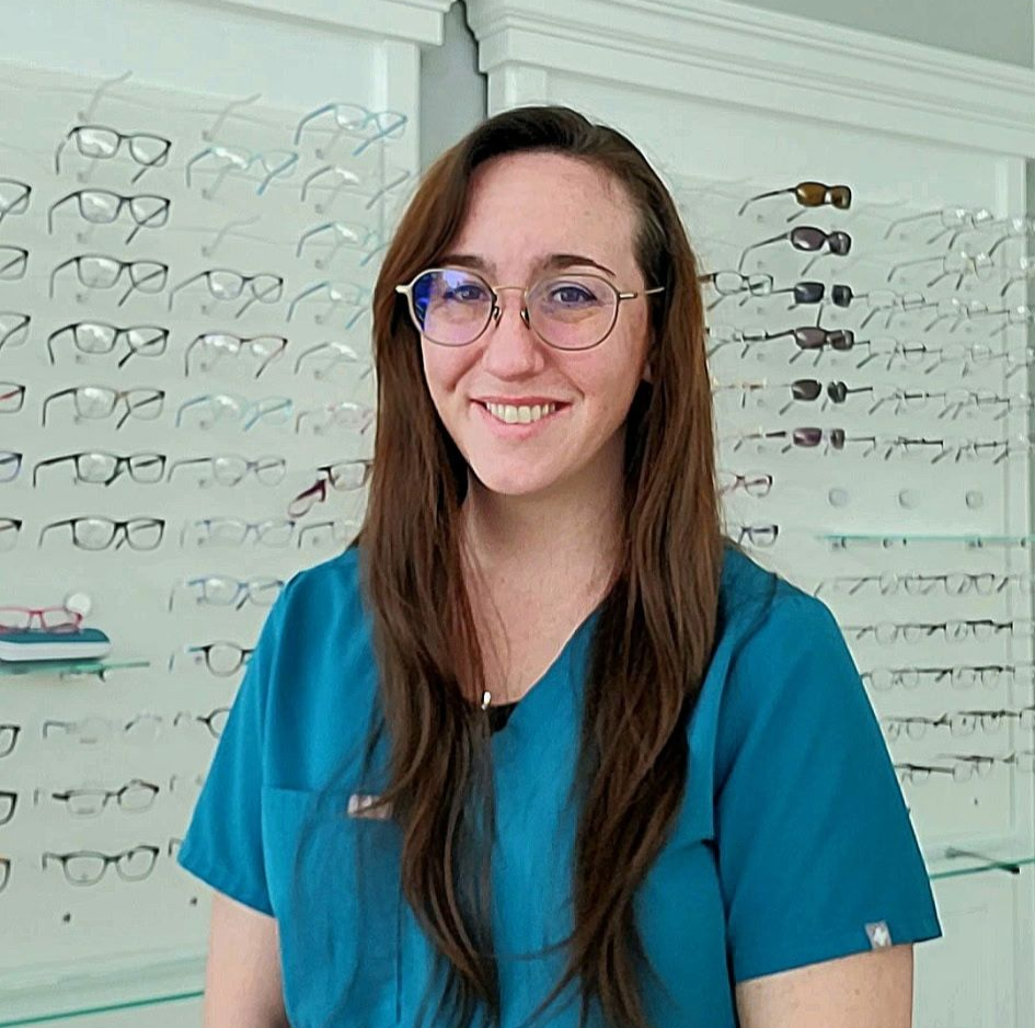 Anne, Bay Eye Center team member