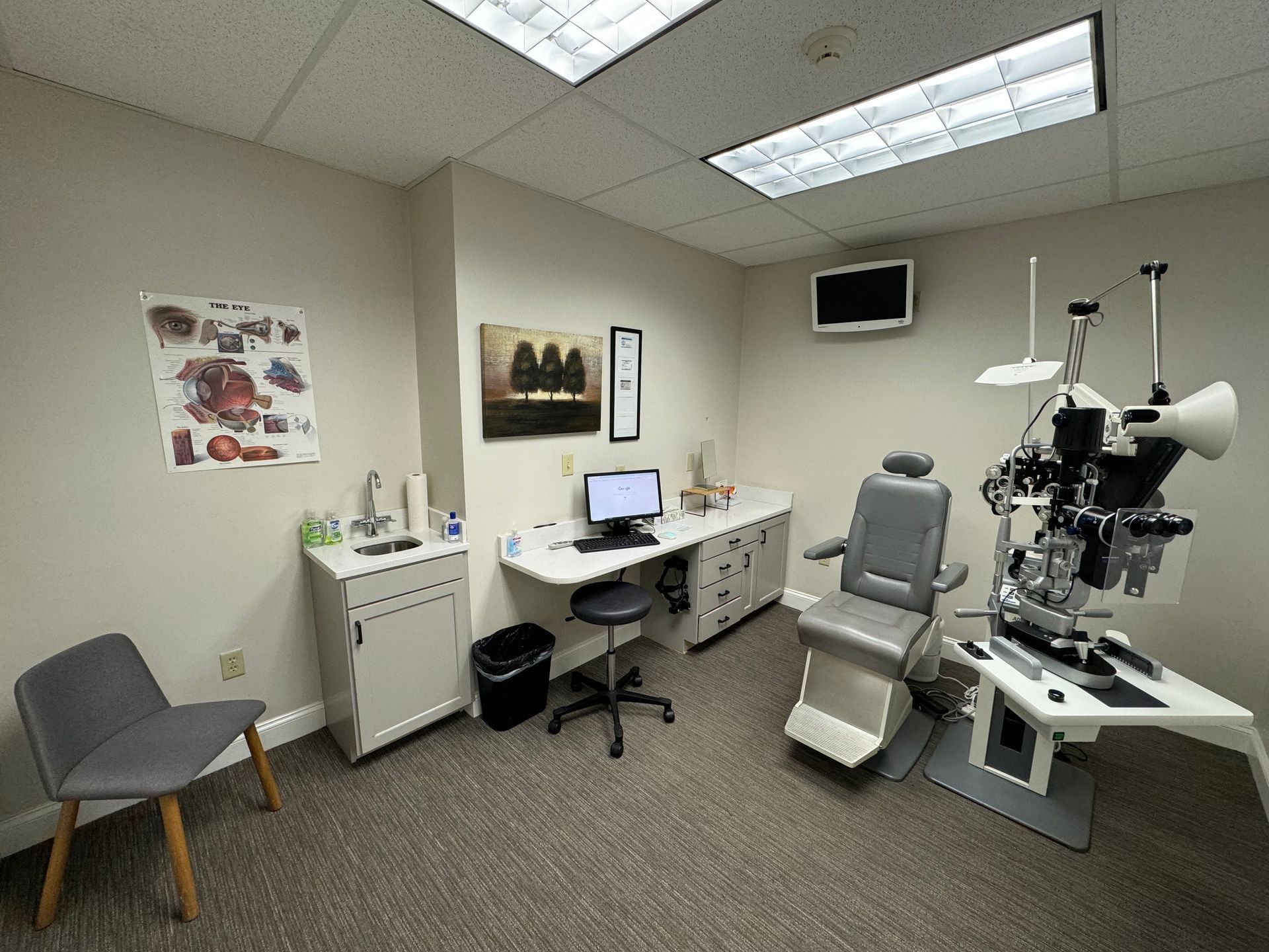 Exam room at Bay Eye Center in Mansfield