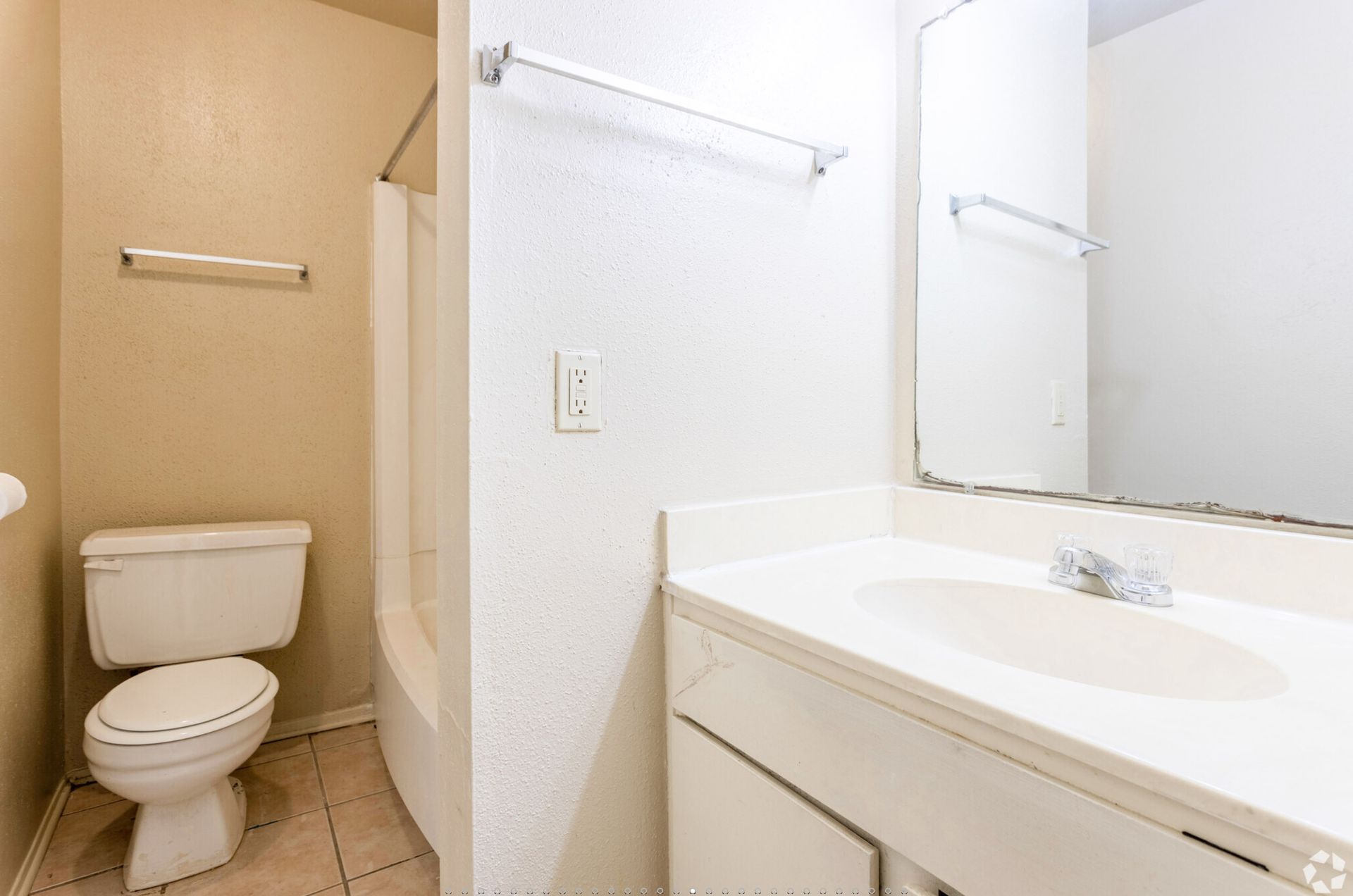 Chateau Nederland Apartments For Rent Nederland, TX