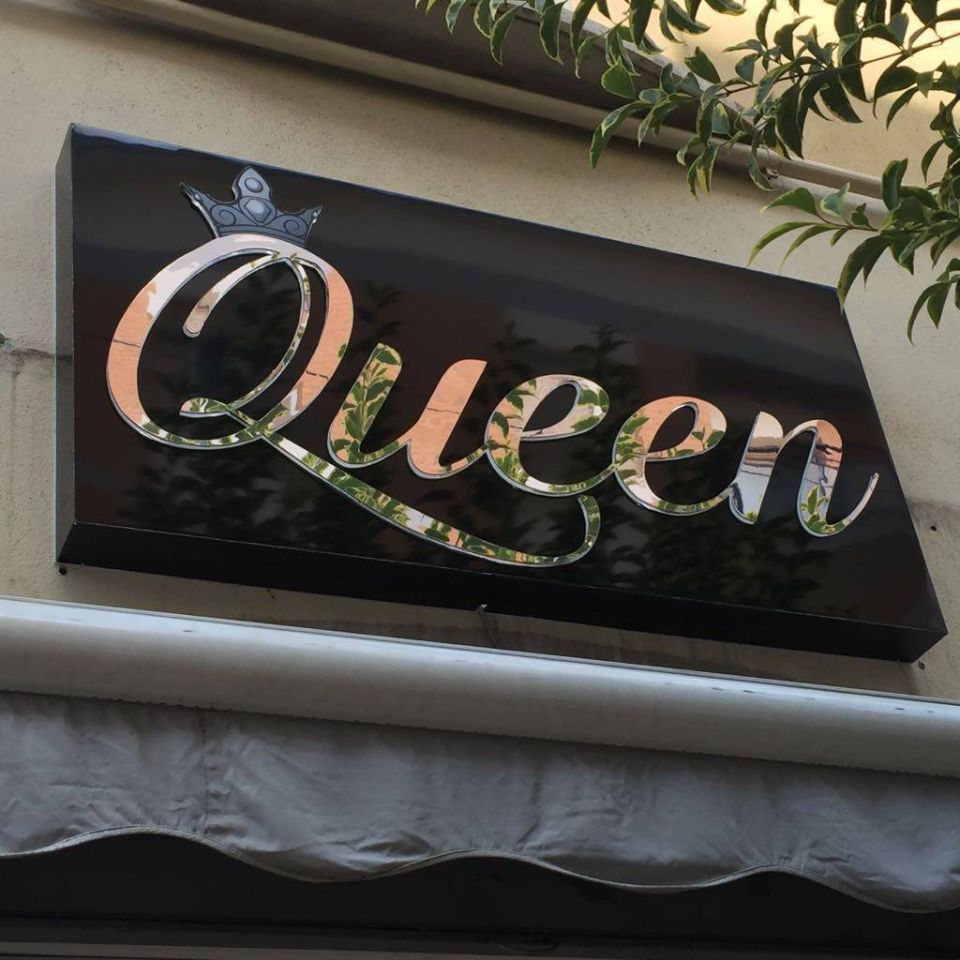 insegne per negozi aziende