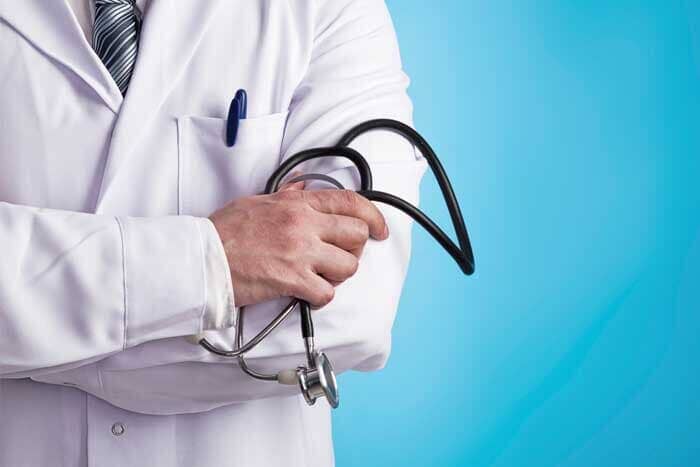 Dr. José E. Uribe Pozos -  LUMBALGIAS