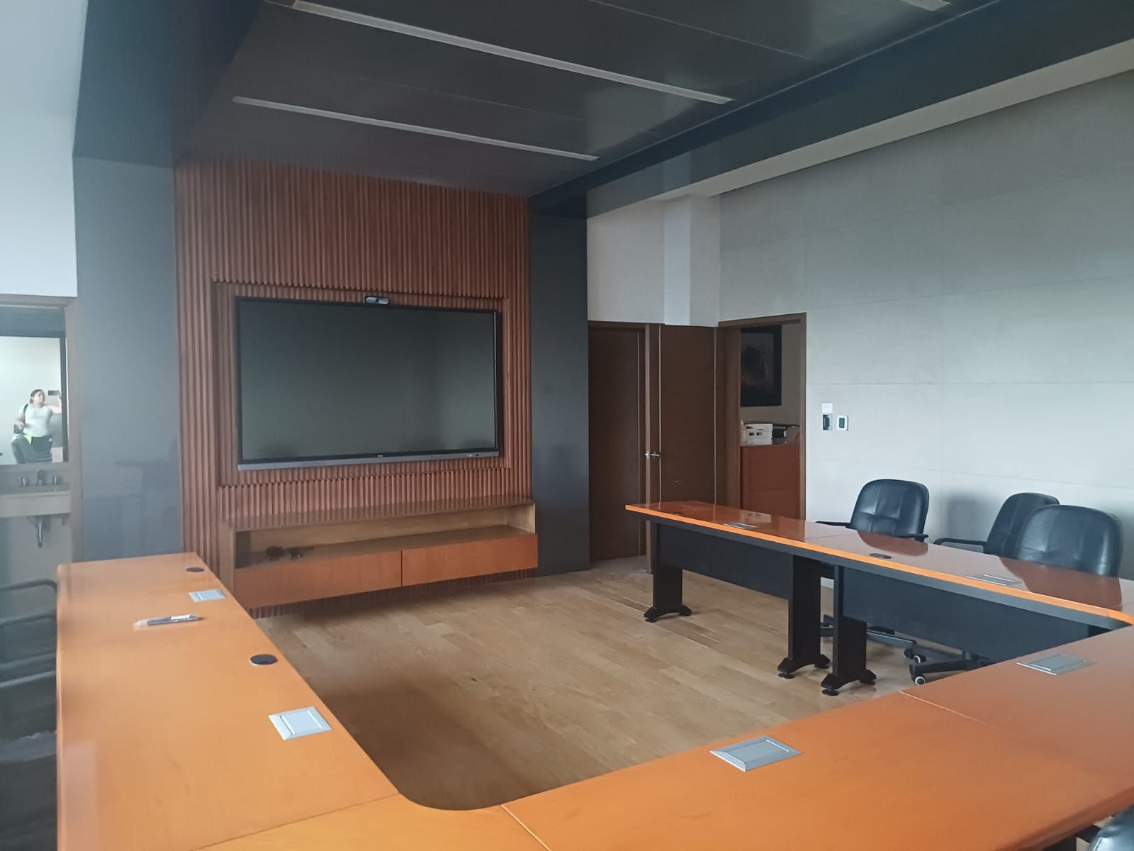 REMODELACIÓN Y CONSTRUCCIÓN