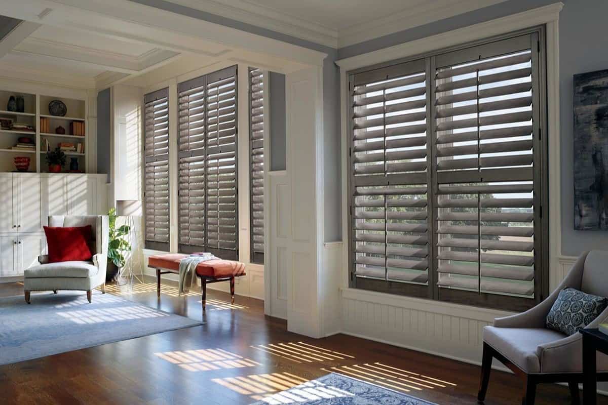 Finding the perfect shutters, Hunter Douglas Heritance® Hardwood Shutters, shutters near Sarasota, Florida (FL)