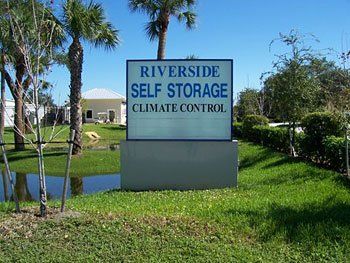 Riverside Selft Storage sign