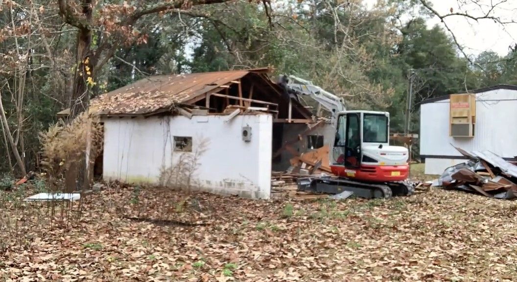 shed removal, deck demolition, garage demo, demolition services in aiken sc