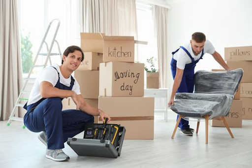 Hiring Professional Movers
