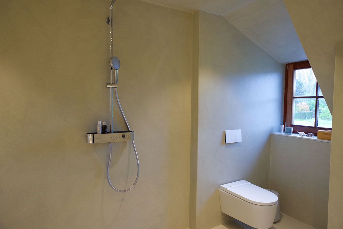 Errelab harsgebonden microcement Basalto effect