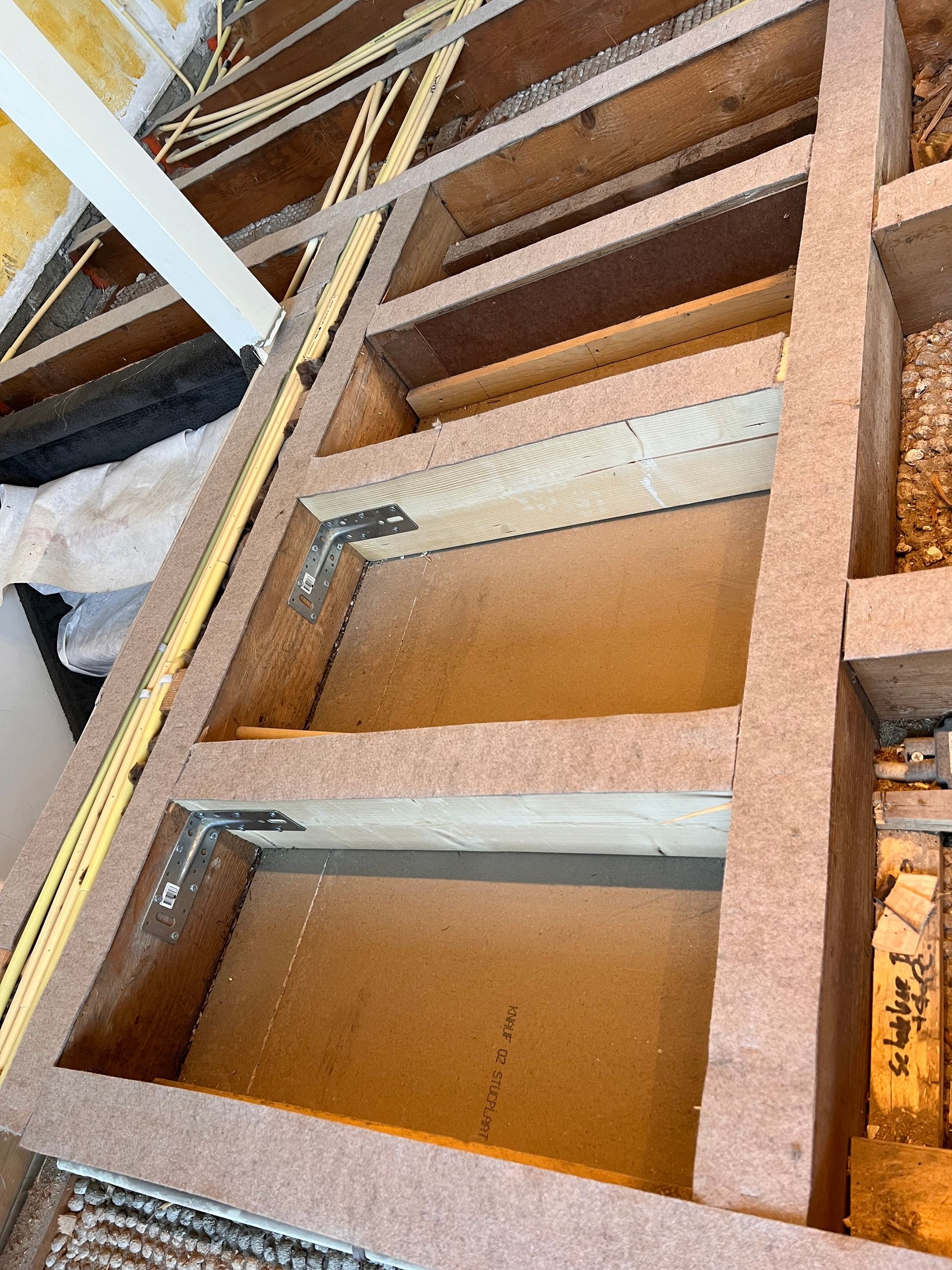 een stuk karton met de tekst san francisco erop