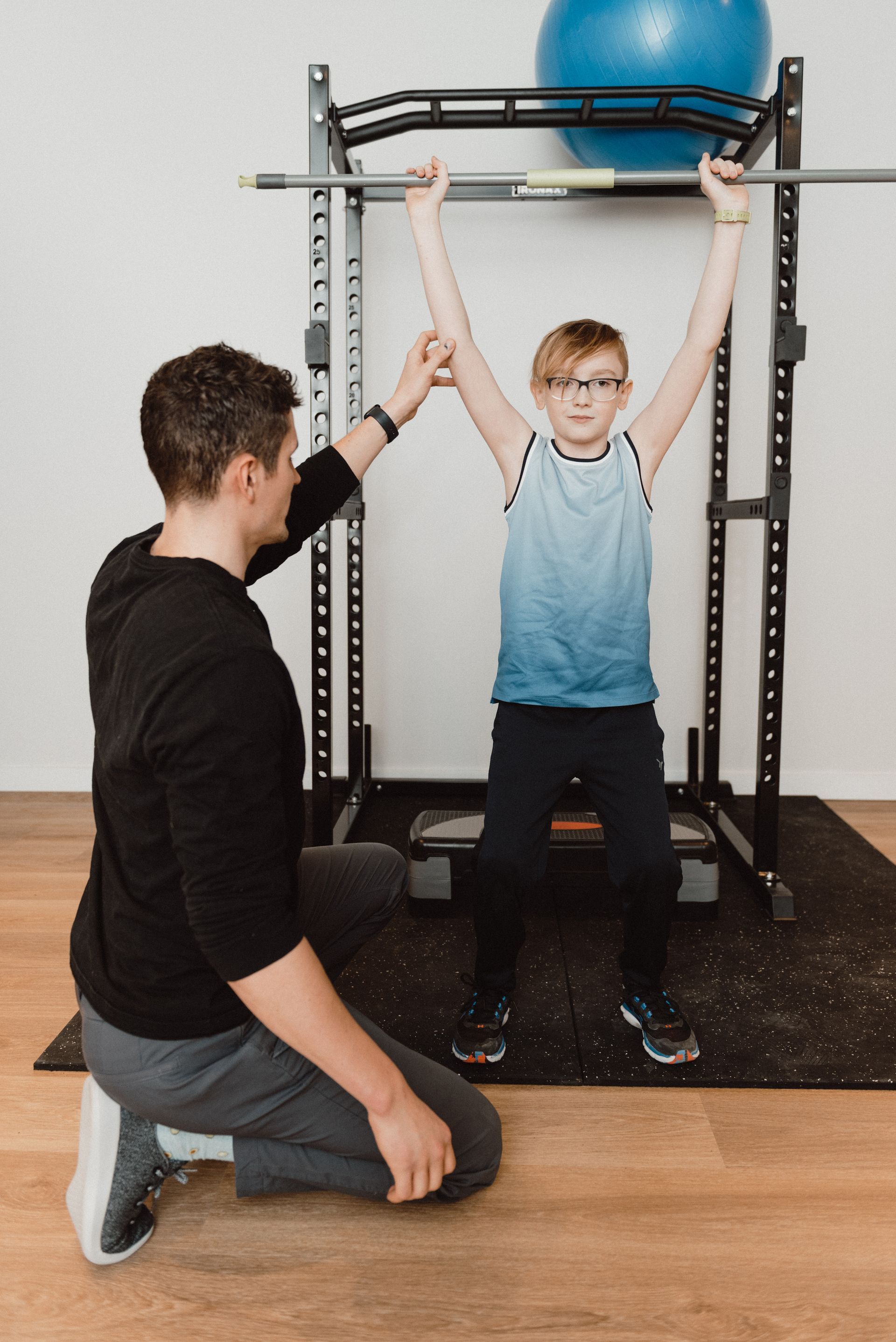 woman getting physiotherapy services