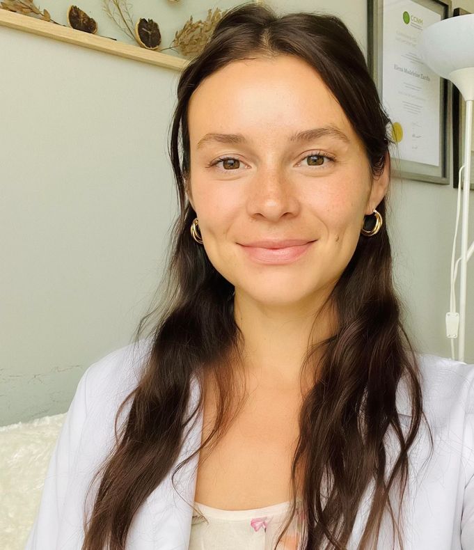 Dr. Elena Zarifis, ND