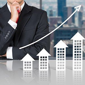 Moderne Villa mit Glaswand