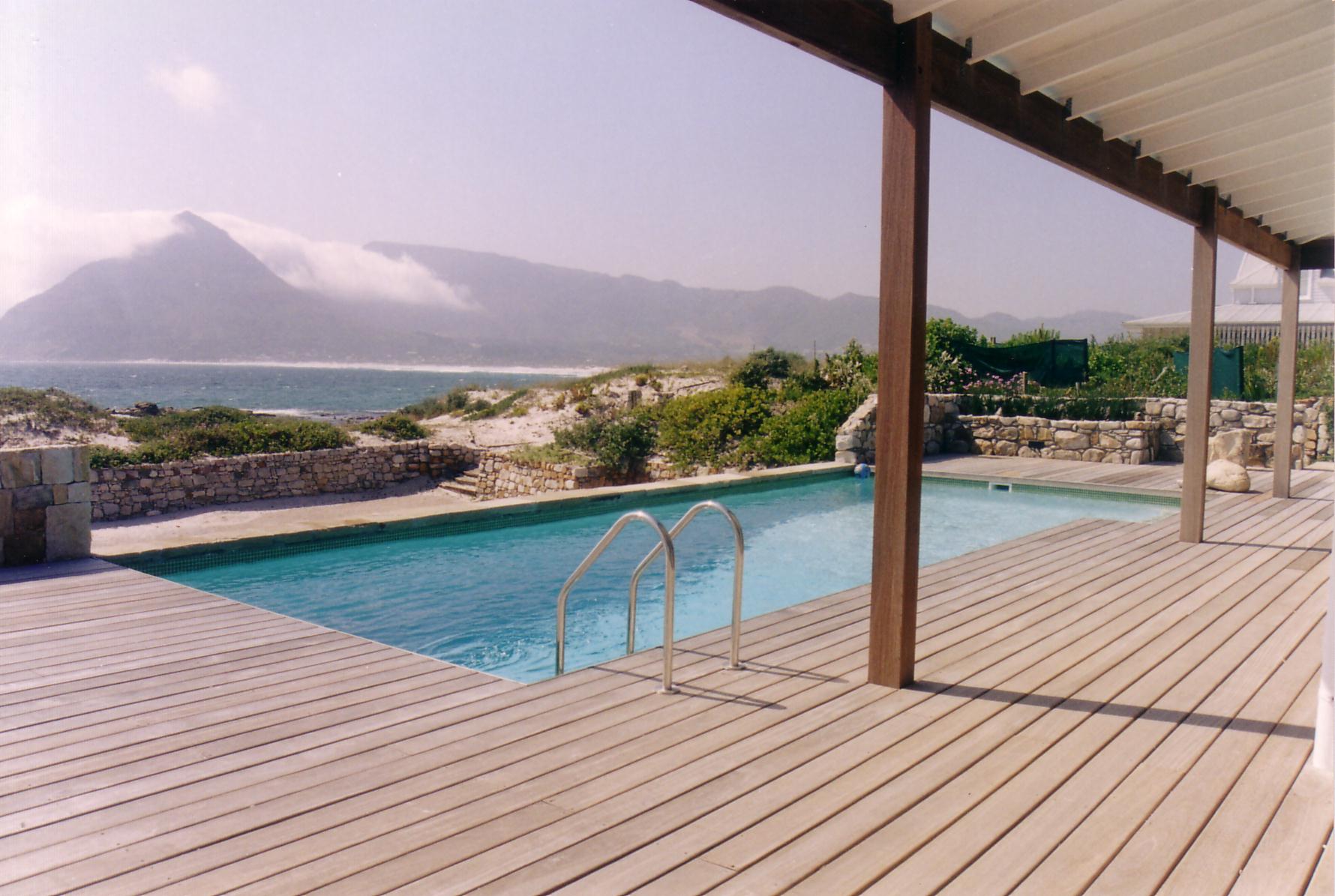 10 Best Swimming Pool Builders pros in Cape Town