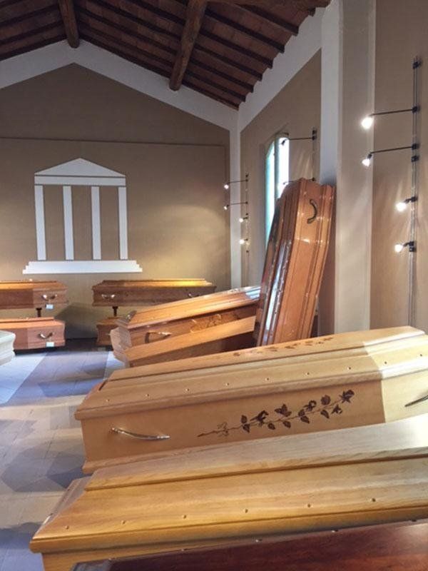 cofani in vendita a Lucca