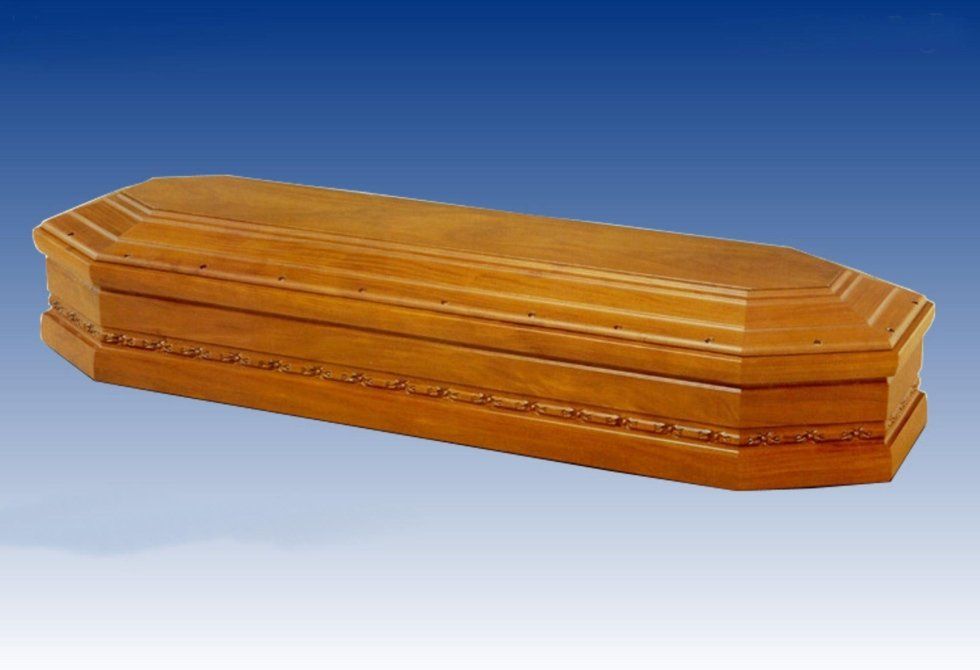 cofano funebre in legno