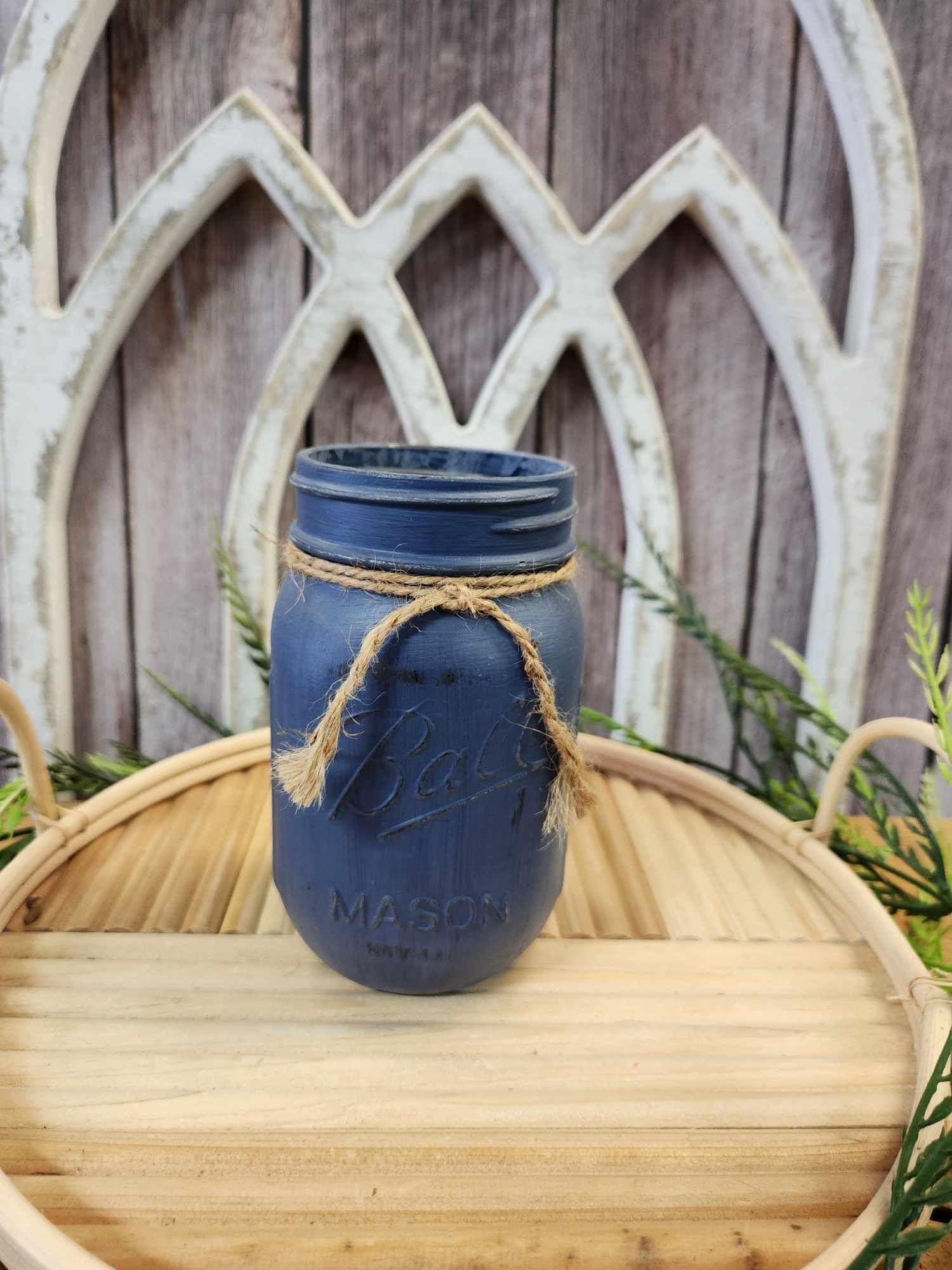 Farmhouse painted pint jars -