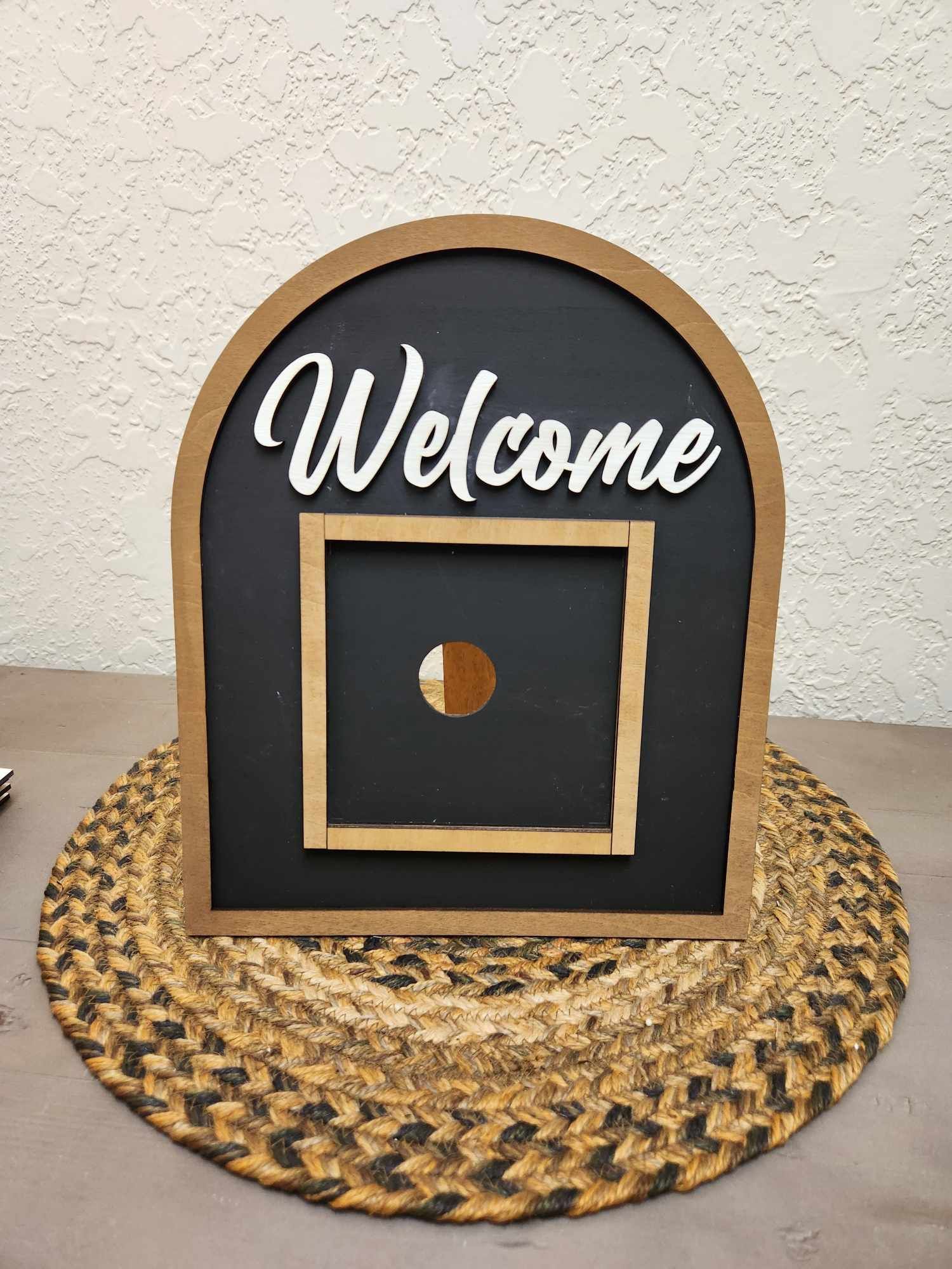 Welcome changeout frame, Interchangeable frame