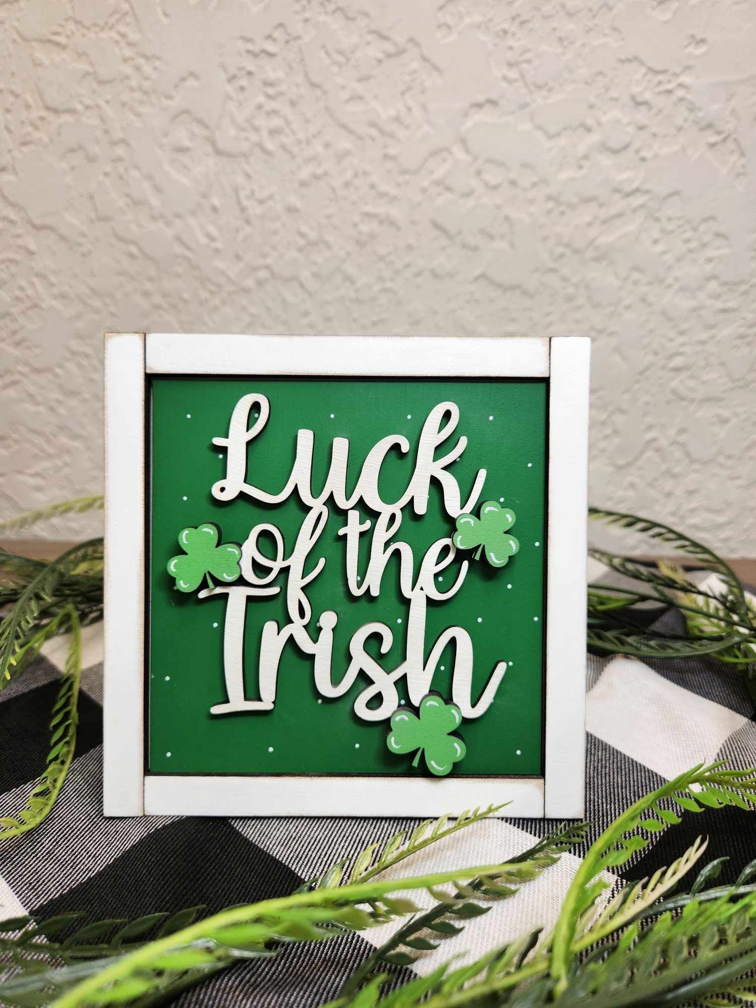 St Patrick's Day Change out frame, Seasonal changeout frame, St Patrick's Day Tiered Tray, St Patricks Day Dough Bowl, St Patrick's Day Tiered Tray, 3D St Patrick's decorations, St Patrick's Day party decorations
