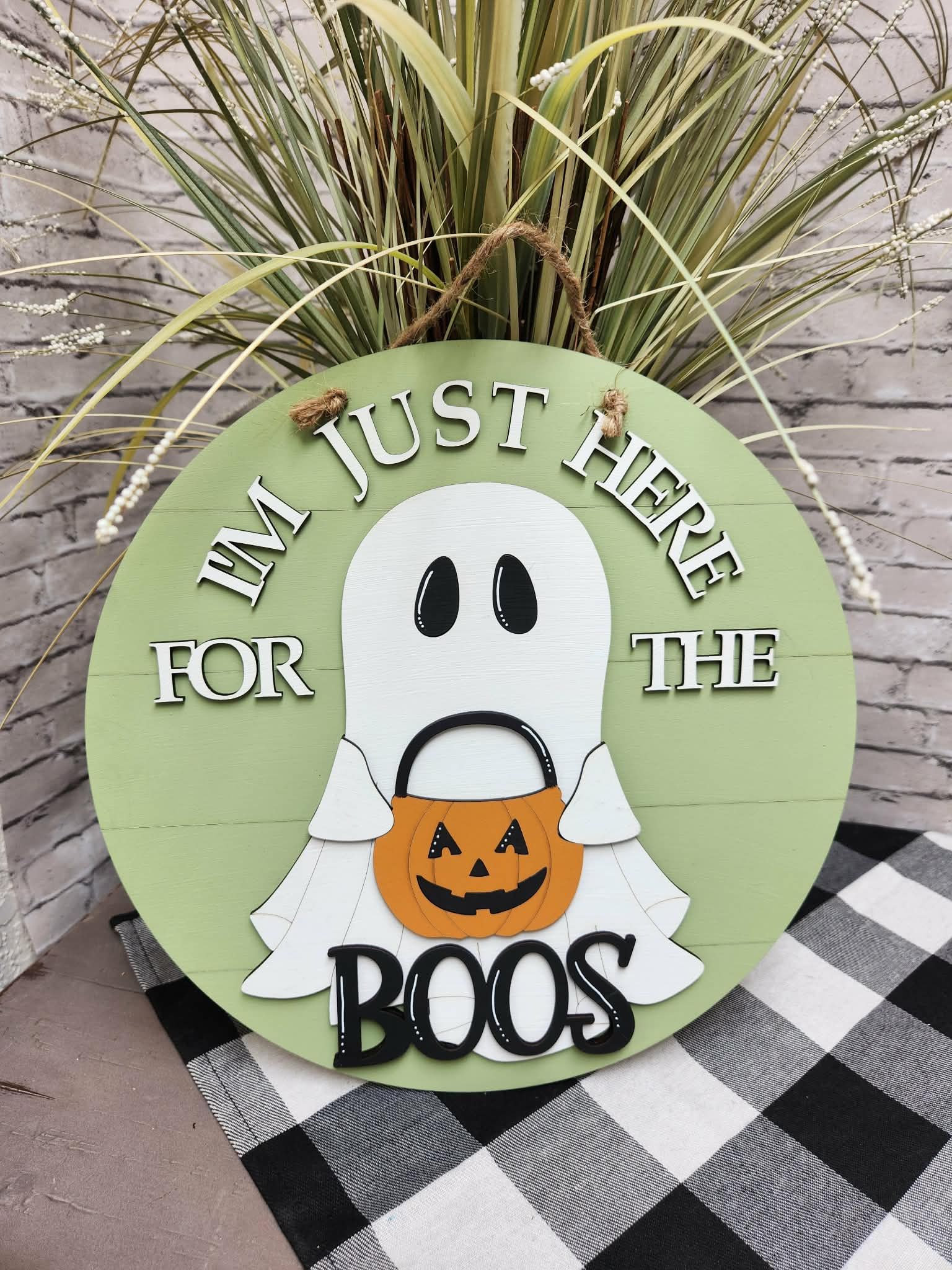 Round I'm just here for the boos with ghost door hanger, Round I'm just here for the boos door sign, Halloween door hanger