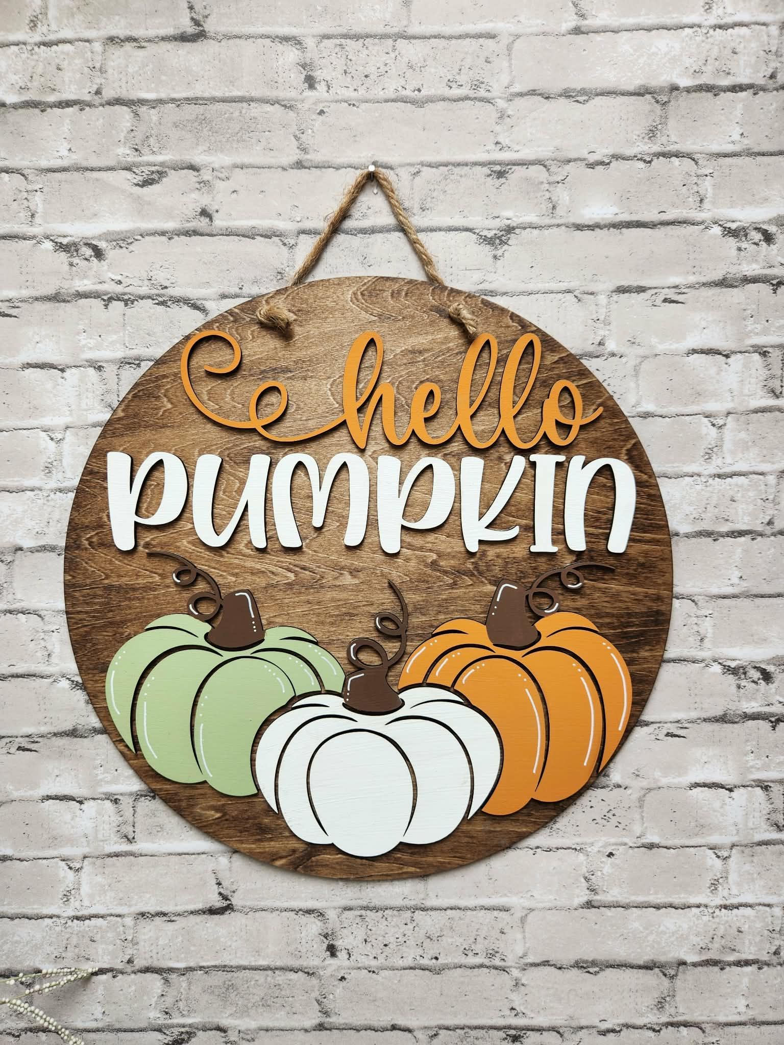 Round hello pumpkin door sign, round hello pumpkin door hanger, round Fall door hanger