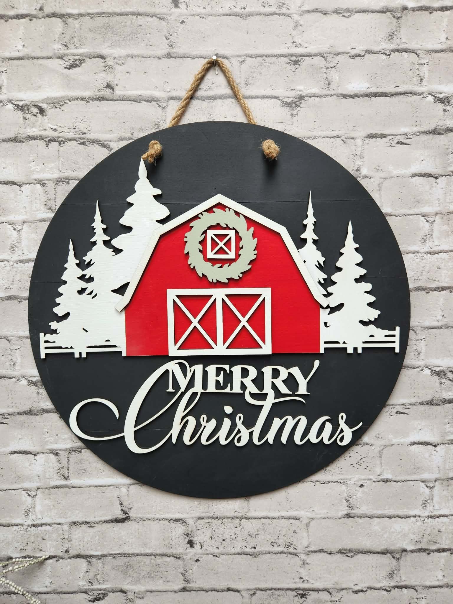 Round Merry Christmas door hanger, Round Merry Christmas with Barn door sign, Merry Christmas farm scene