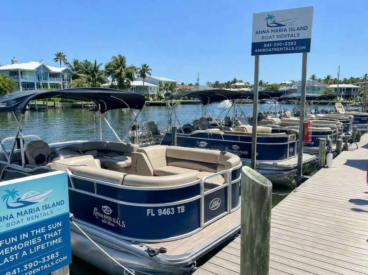 Anna Maria Island Boat Rentals pontoon fleet at the dock