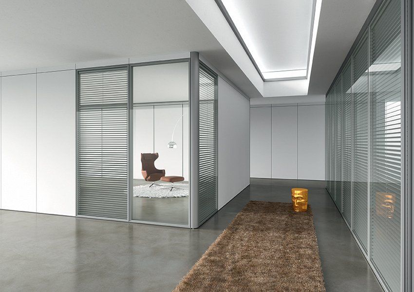 Sala riunione con pareti divisorie