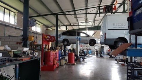 Auto in riparazione