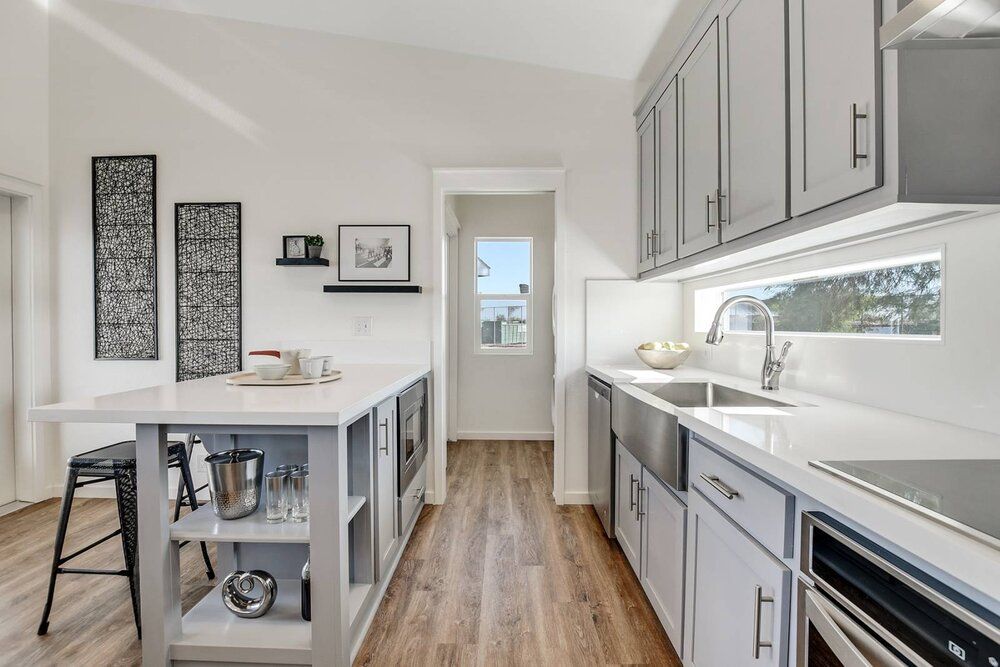 Kitchen with Counter that has Seating