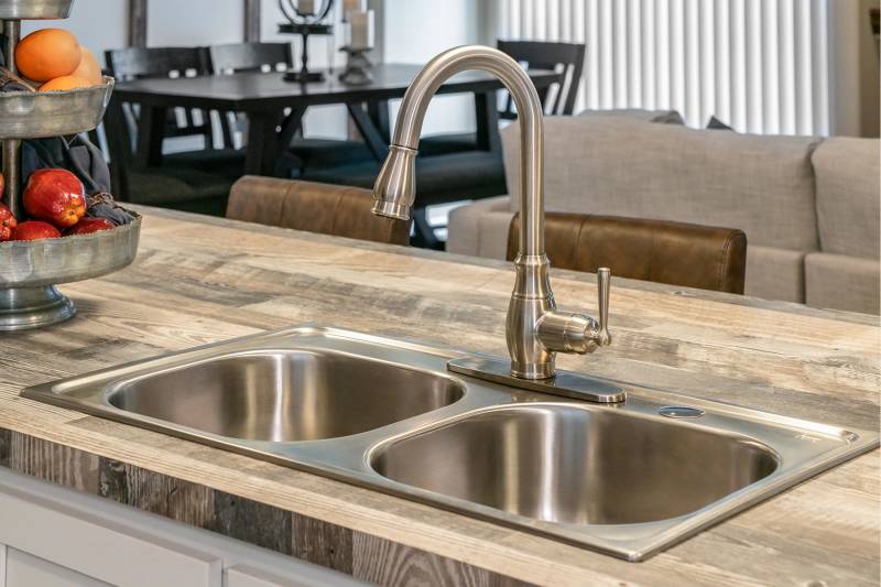 Stainless Steel Double Bowl Sink in Island