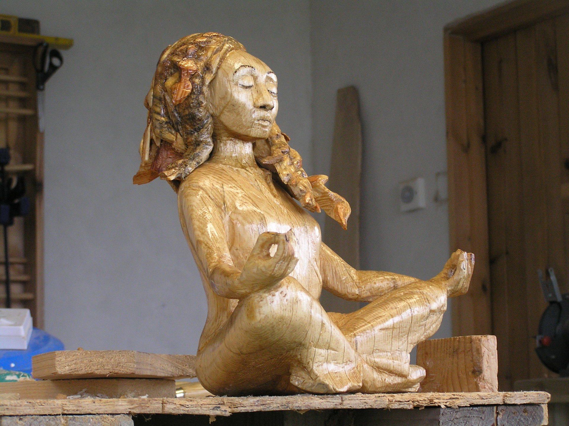 Interior architectural ornamentation sculpture