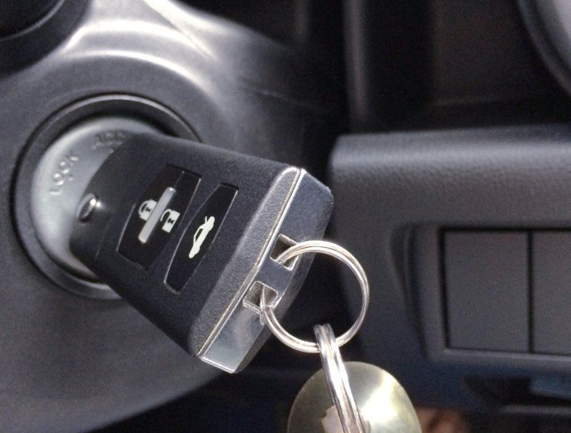 AACE Glass Lock & Key