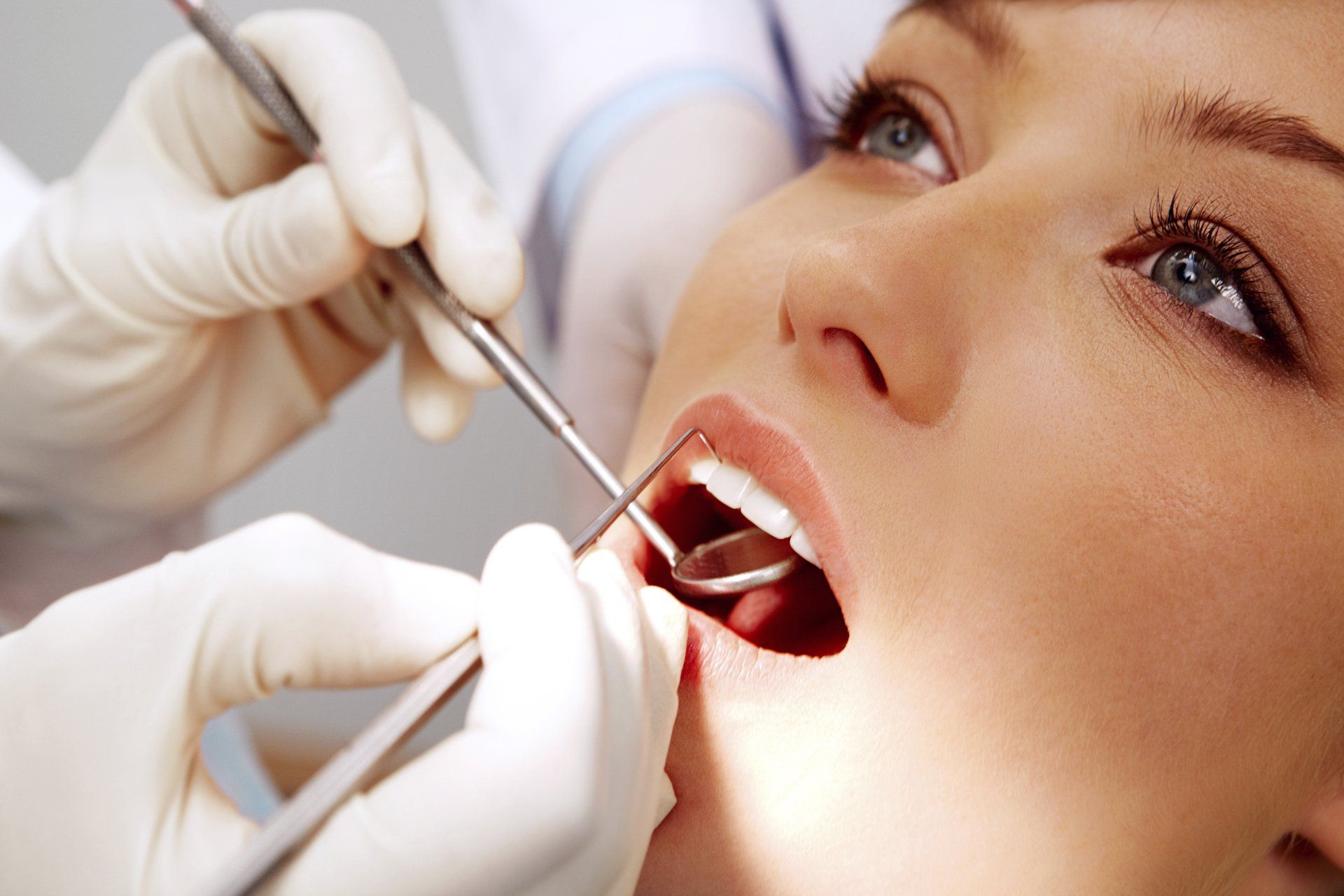 Checking teeth — Jackson, MS — Central MS OMS