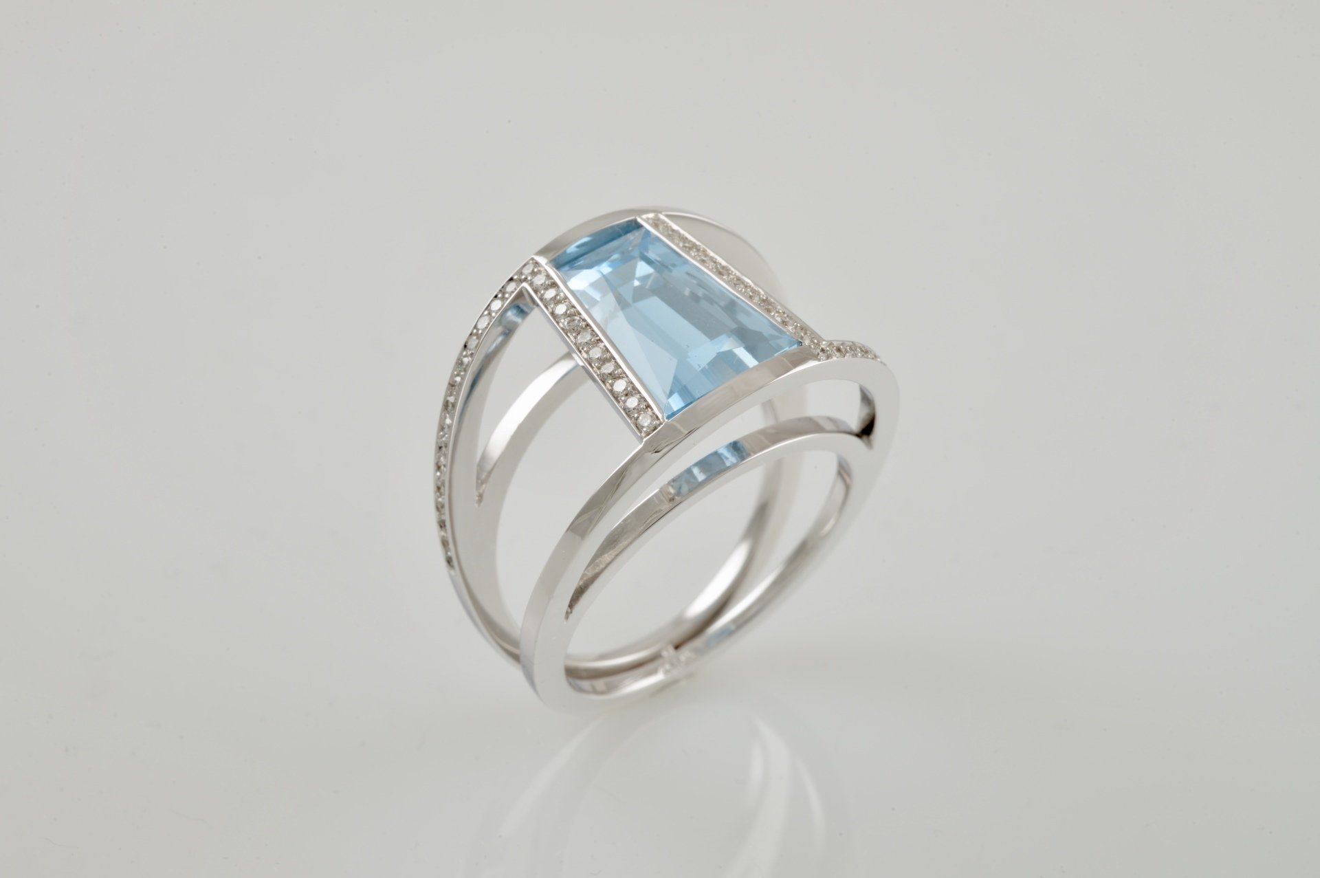 Topas-Brillanten Ring