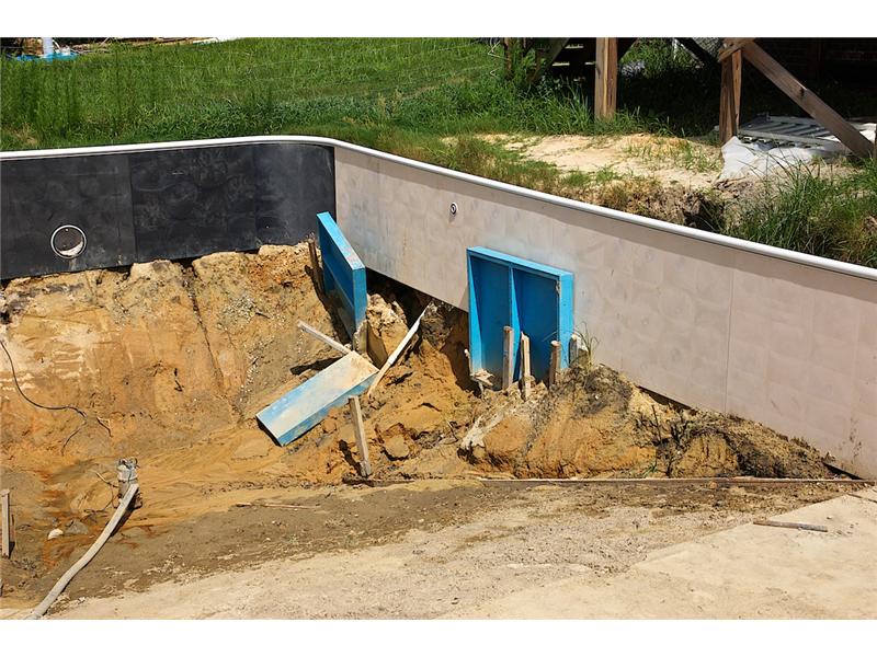 Swimming Pool Wall Molding being Placed | Swimming Pool Contractor | Fayetteville, NC