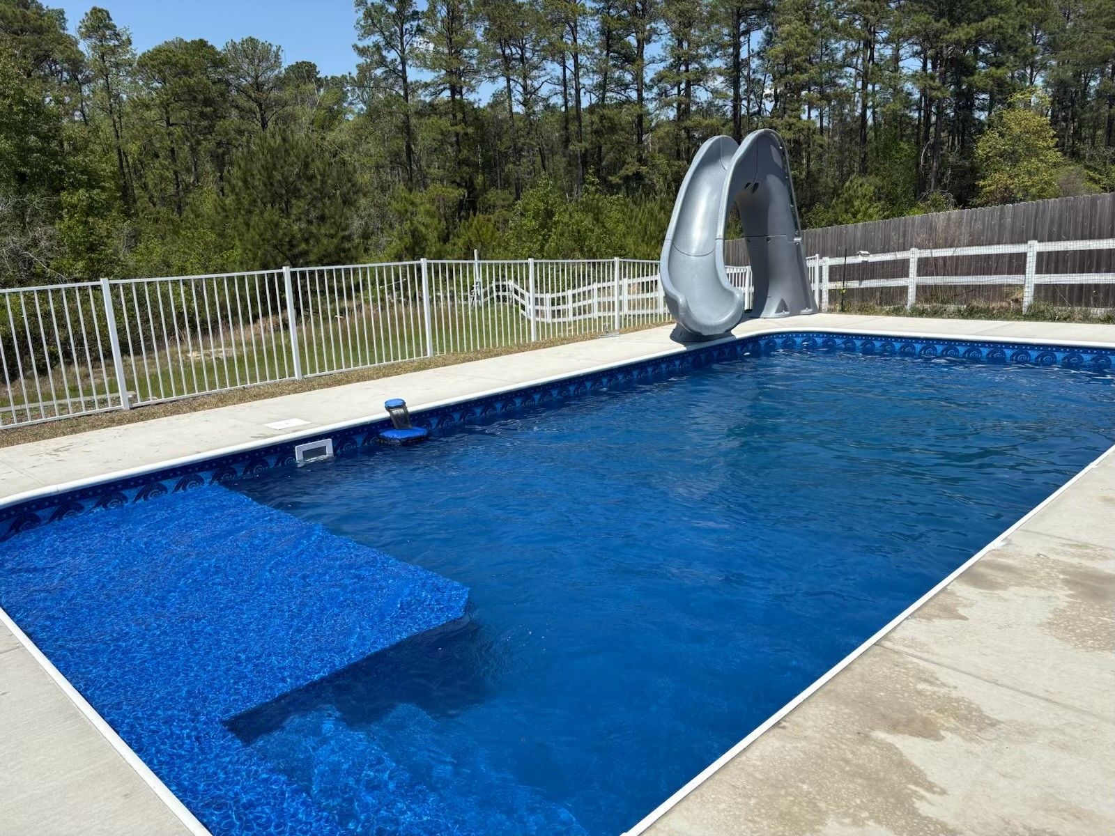 Pool Maintenance for Fayetteville, Raeford, Spring Lake, Hope Mills, and Ft. Bragg, NC.