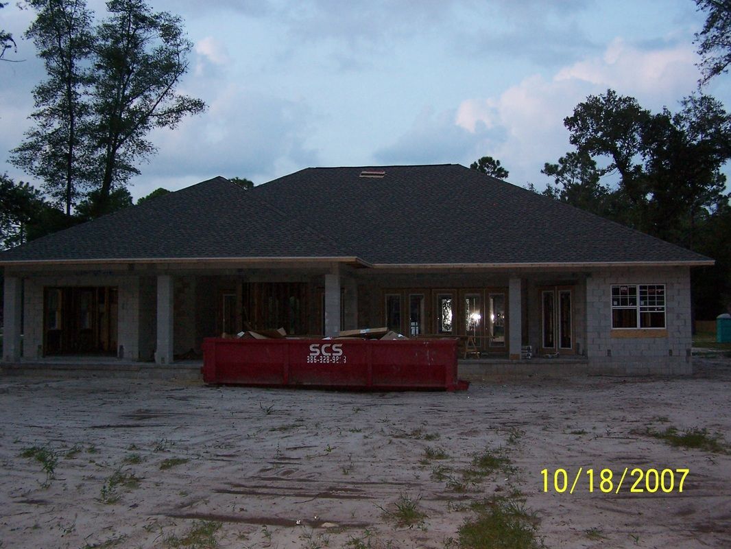 A picture of a house that was taken in 2007