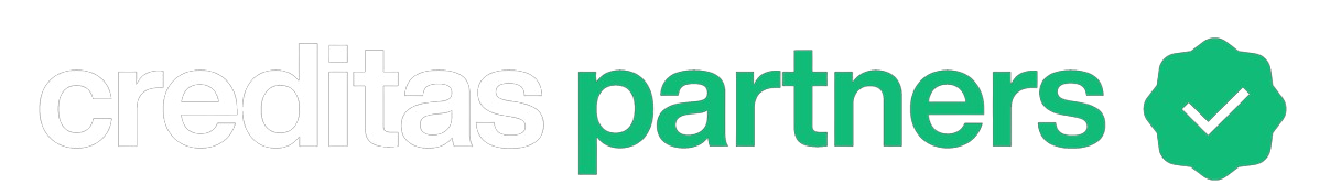 A palavra parceiros está escrita em verde sobre fundo branco.