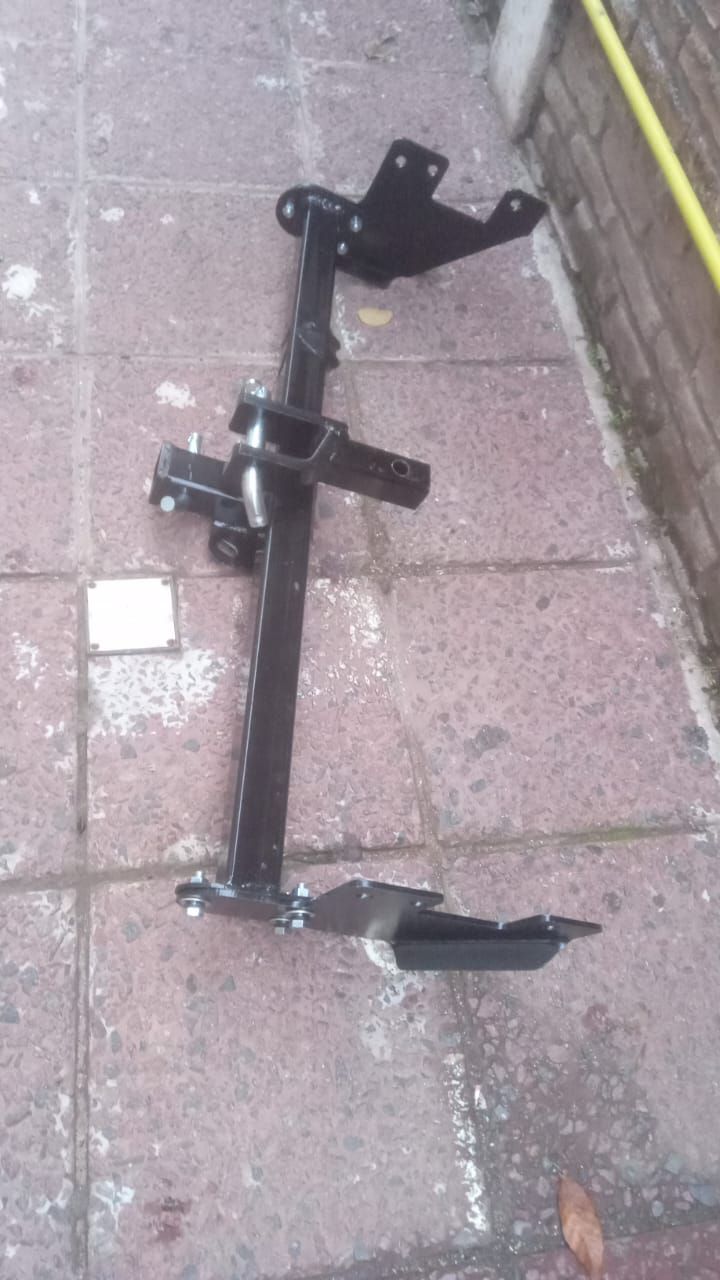 Enganche hilux + 2016 reforzado